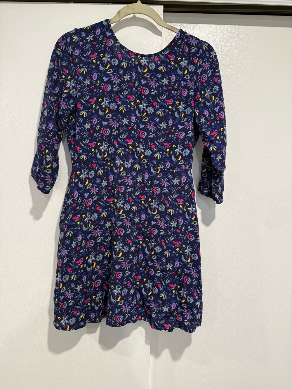 Navy Floral Short Sleeve Top with Pink & Yellow‎ Blooms size 12